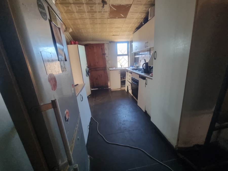 4 Bedroom Property for Sale in Kwanonqaba Western Cape